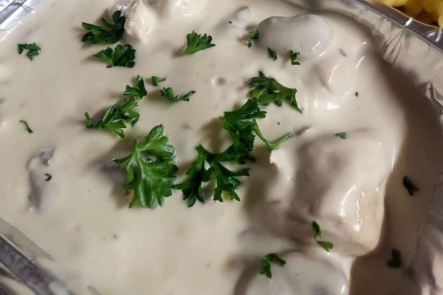 Poulet sauce moutarde et champignons 