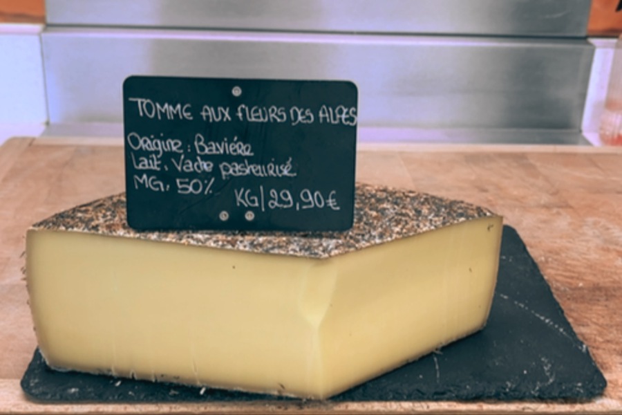 Tomme aux fleurs des Alpes