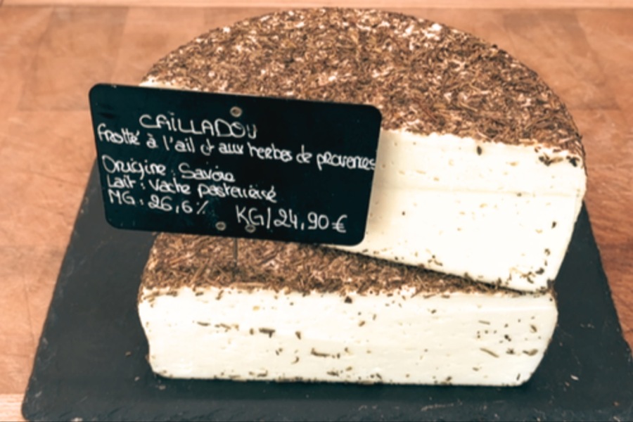 Cailladou frotté à l'ail et aux herbes de Provence